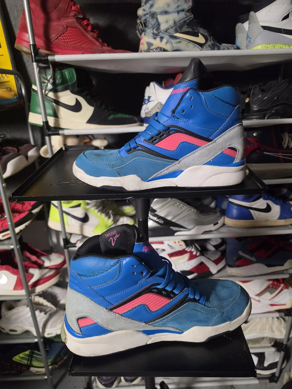 🔥 Reebok Blue Pink Twilight Zone Men Size 9 Retro High-Top Sneakers